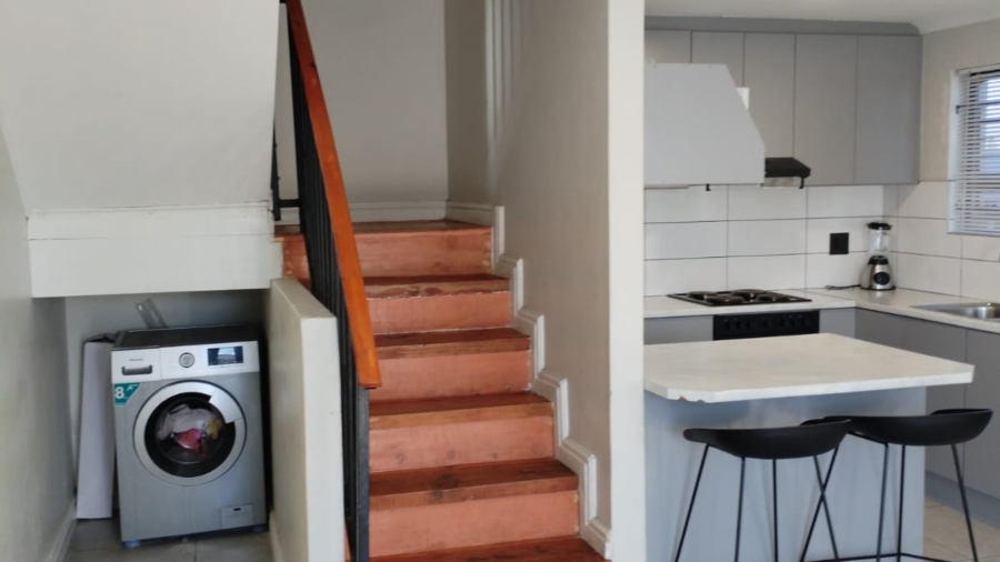 3 Bedroom Property for Sale in Eersterivier South Western Cape